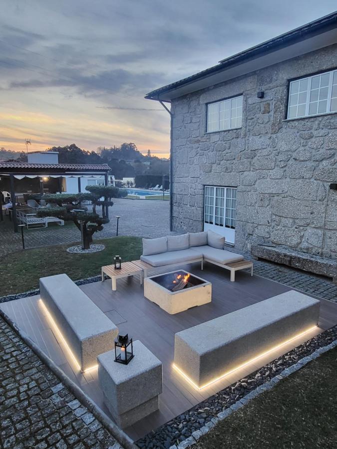 Póvoa de Lanhoso Villa Moura - Pool & Jacuzzi מראה חיצוני תמונה