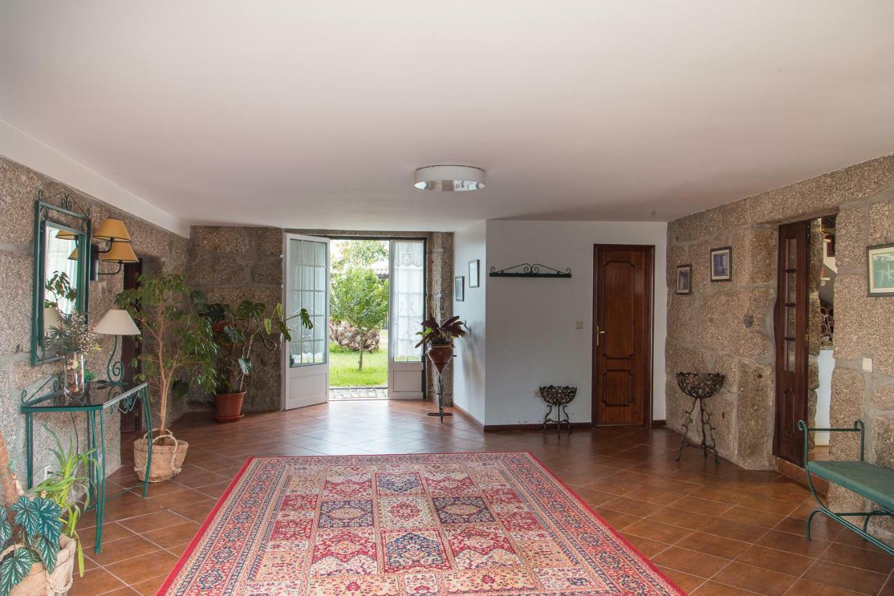 Póvoa de Lanhoso Villa Moura - Pool & Jacuzzi מראה חיצוני תמונה