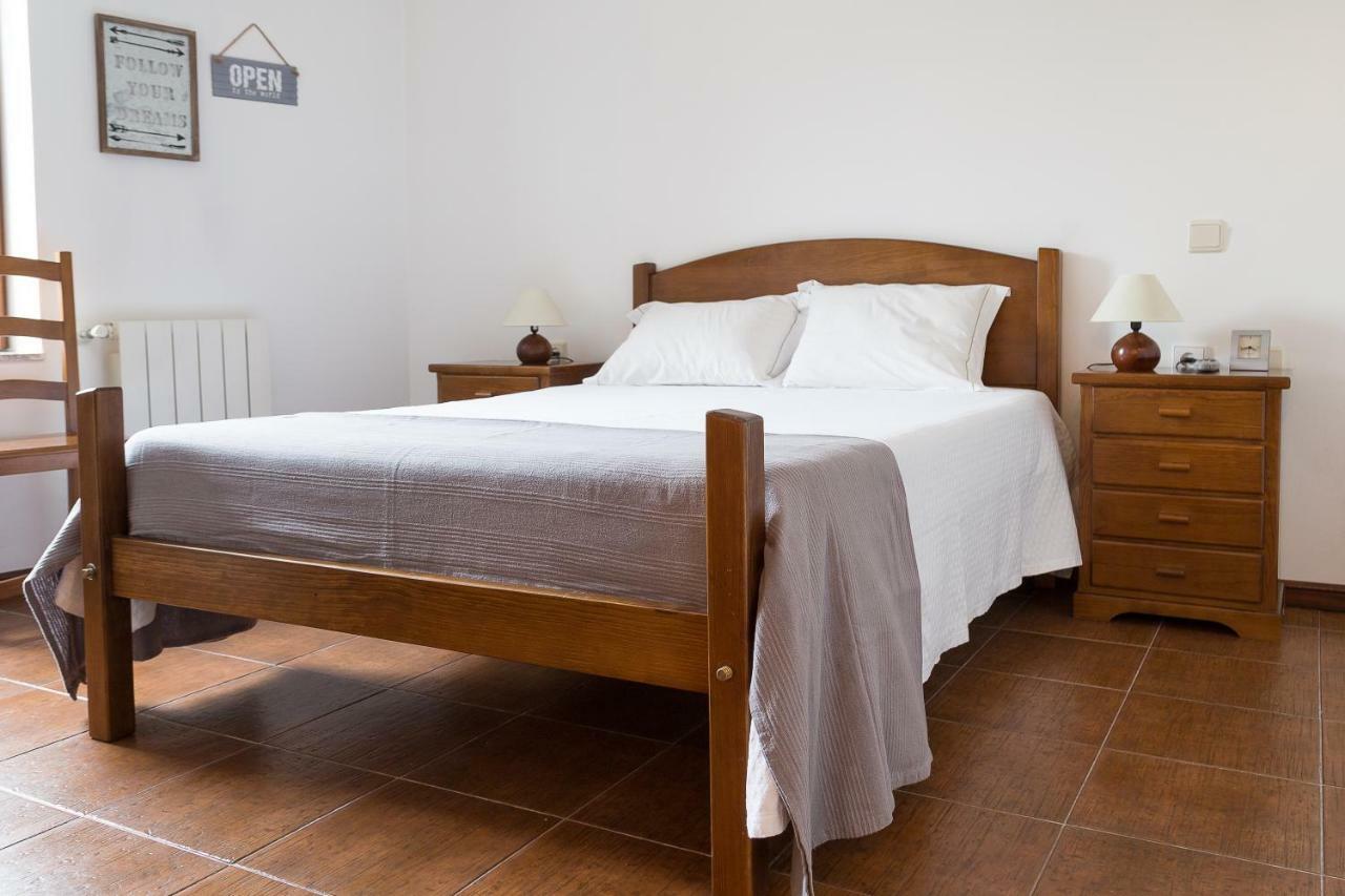 Póvoa de Lanhoso Villa Moura - Pool & Jacuzzi מראה חיצוני תמונה